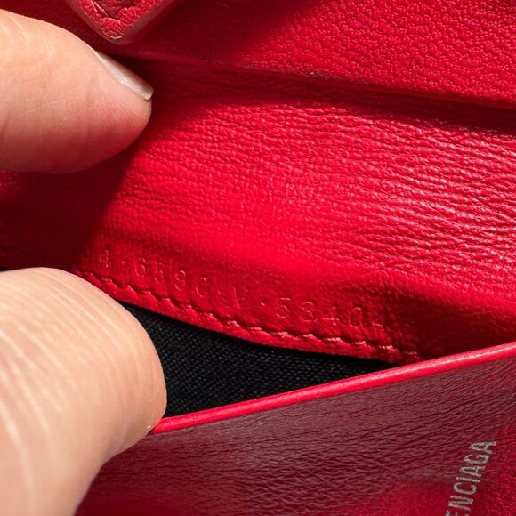 Balenciaga Heart-Patterned Red Wallet Key Card Holder - Picture 4 of 7